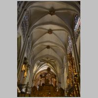 Catedral de Toledo, photo Jesusccastillo, Wikipedia.jpg